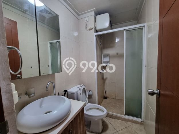Apartemen Disewakan 2 Kamar Murah Siap Huni di Jakarta Barat, Luas 53m2 Apartemen Disewakan 2 Kamar Murah Siap Huni di Jakarta Barat, Luas 53m2