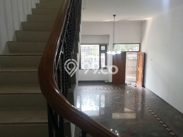 Disewakan Rumah Murah di Tanjung Duren Jakarta Barat Punya 4 KT Disewakan Rumah Murah di Tanjung Duren Jakarta Barat Punya 4 KT