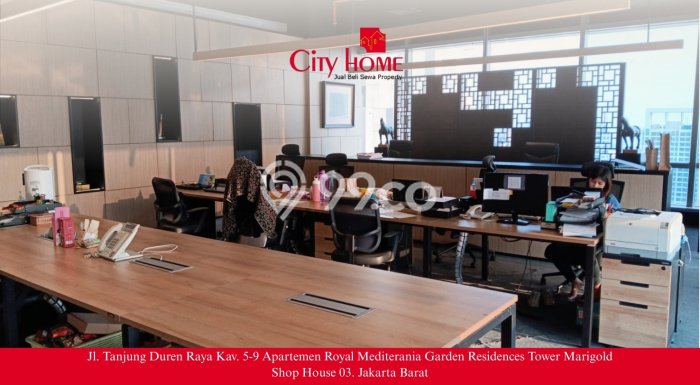 FOR RENT! Kantor di Tanjung Duren Selatan Cocok untuk Bisnis 120m2 FOR RENT! Kantor di Tanjung Duren Selatan Cocok untuk Bisnis 120m2