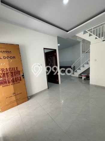 Jual Rumah Modern 4 KT di Tanjung Duren, Jakarta Barat Jual Rumah Modern 4 KT di Tanjung Duren, Jakarta Barat