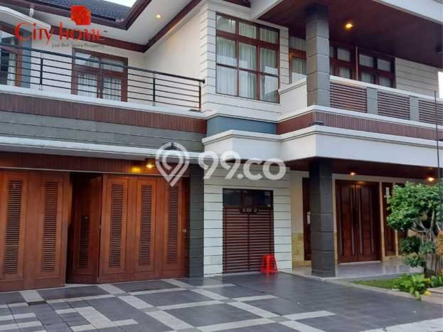 Rumah Elit Modern Tanpa Renovasi di Kemang Jakarta Selatan Rumah Elit Modern Tanpa Renovasi di Kemang Jakarta Selatan