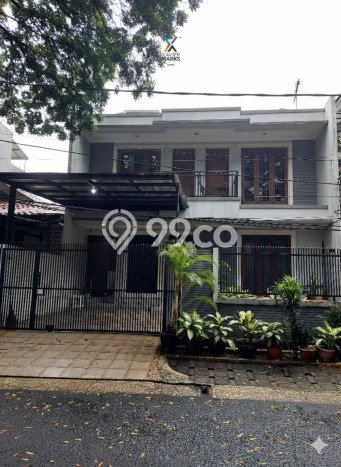 Rumah Elit Modern Tanpa Renovasi di Pondok Indah Jakarta Selatan Rumah Elit Modern Tanpa Renovasi di Pondok Indah Jakarta Selatan