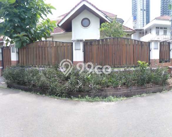 Dijual Rumah Elit Exclusive di Cilandak, Jakarta Selatan Dijual Rumah Elit Exclusive di Cilandak, Jakarta Selatan