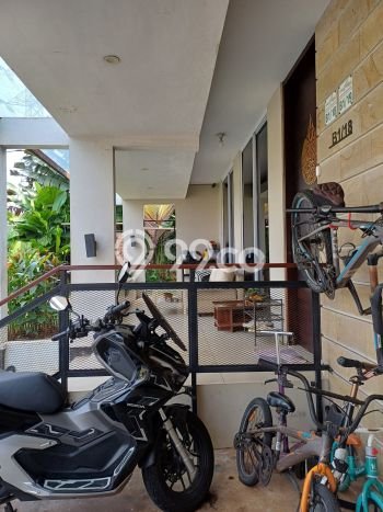 Ready to Use! Luxury House LT 320m2 Desain Elegan di Cinere Ready to Use! Luxury House LT 320m2 Desain Elegan di Cinere