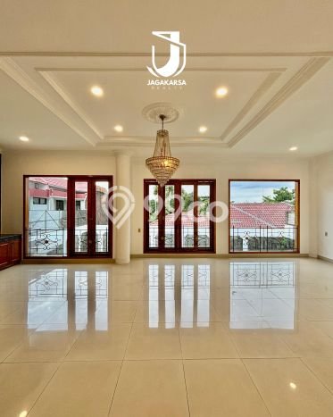 Disewakan Rumah Harga Terjangkau di Kemang Jakarta Selatan Punya 6 KT Disewakan Rumah Harga Terjangkau di Kemang Jakarta Selatan Punya 6 KT