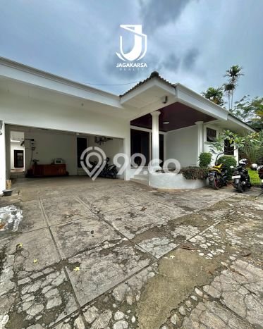 Jarang Ada! Rumah Kontrakan 6 Kamar Nyaman Siap Huni Kemang Jarang Ada! Rumah Kontrakan 6 Kamar Nyaman Siap Huni Kemang