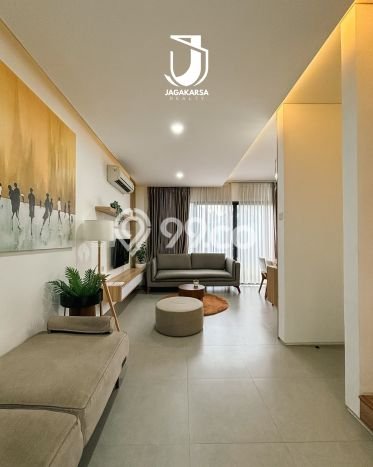 Rumah Luas Asri 3 KT Siap Pakai di Lebak Bulus Jakarta Selatan Rumah Luas Asri 3 KT Siap Pakai di Lebak Bulus Jakarta Selatan