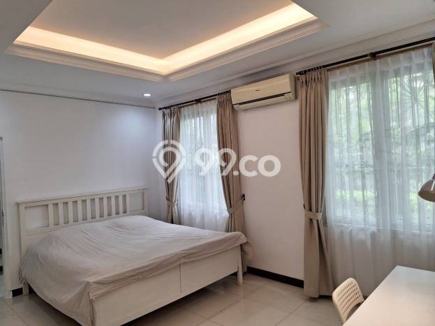 Dijual Rumah Mewah Megah Dengan View Eksklusif di Pondok Indah, Jakarta Selatan Dijual Rumah Mewah Megah Dengan View Eksklusif di Pondok Indah, Jakarta Selatan