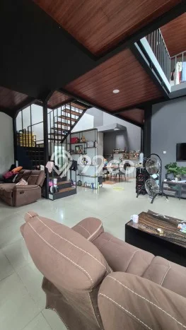 Dijual Cepat Rumah Favorit Siap Huni LB 200m2 di Pamulang, Tangerang Selatan Dijual Cepat Rumah Favorit Siap Huni LB 200m2 di Pamulang, Tangerang Selatan