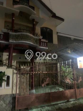 Hunian Cantik Modern Lb 300m2 di Semarang Tengah, Semarang Hunian Cantik Modern Lb 300m2 di Semarang Tengah, Semarang