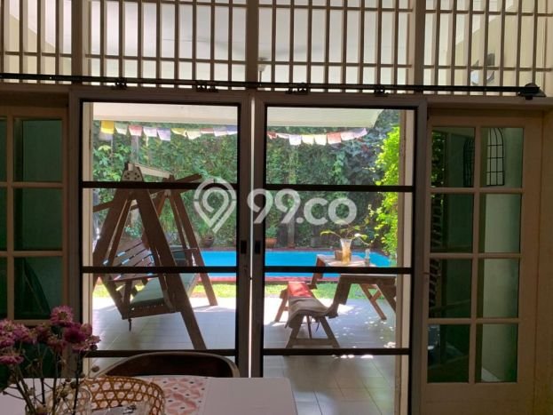 Rumah Elit LB 325m2 Siap Huni Desain Elegan di Pondok Labu, Jakarta Selatan Rumah Elit LB 325m2 Siap Huni Desain Elegan di Pondok Labu, Jakarta Selatan