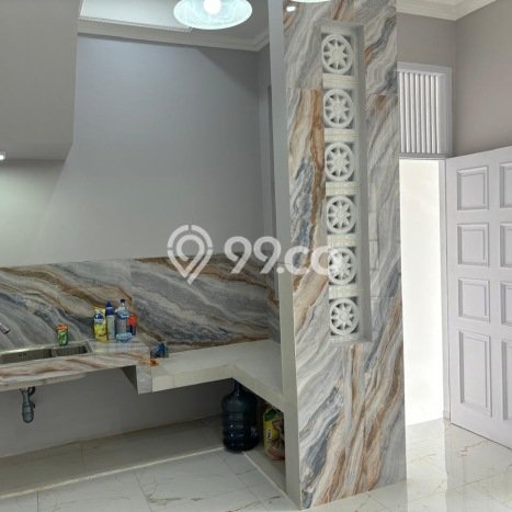 Rumah Strategis Minimalis Lb 180m2 di Cinere, Depok Rumah Strategis Minimalis Lb 180m2 di Cinere, Depok