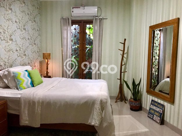 Rumah Mewah LB 300m2 Siap Pakai Desain Elegan di Lebak Bulus, Jakarta Selatan Rumah Mewah LB 300m2 Siap Pakai Desain Elegan di Lebak Bulus, Jakarta Selatan