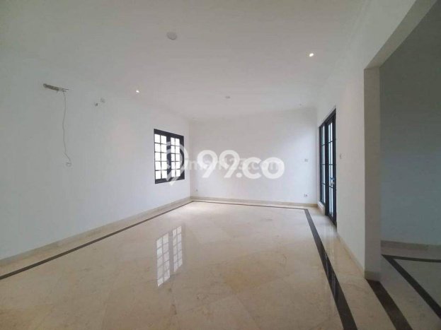 Ready to Use! Luxury House LT 446m2 Desain Modern di Lebak Bulus Ready to Use! Luxury House LT 446m2 Desain Modern di Lebak Bulus