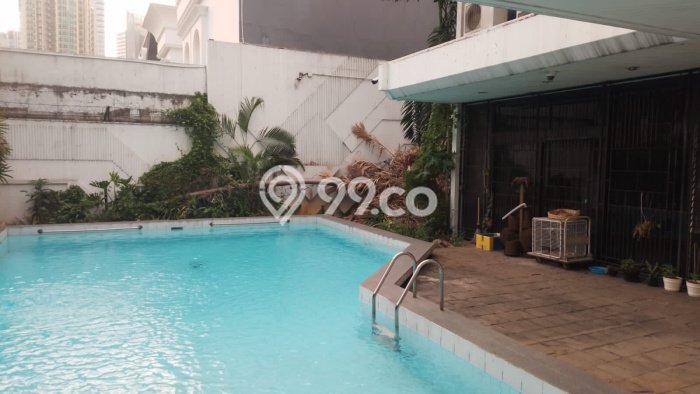 Rumah Elit LB 500m2 Siap Pakai Desain Elegan di Kuningan, Jakarta Selatan Rumah Elit LB 500m2 Siap Pakai Desain Elegan di Kuningan, Jakarta Selatan