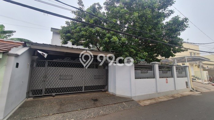 Jual Rumah Mewah Elegan Dengan View Eksklusif di Pejaten, Jakarta Selatan Jual Rumah Mewah Elegan Dengan View Eksklusif di Pejaten, Jakarta Selatan