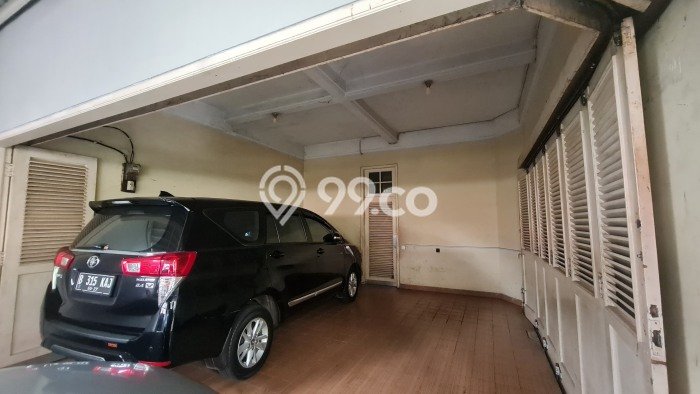 Jual Rumah Mewah Elegan Dengan View Eksklusif di Pejaten, Jakarta Selatan Jual Rumah Mewah Elegan Dengan View Eksklusif di Pejaten, Jakarta Selatan