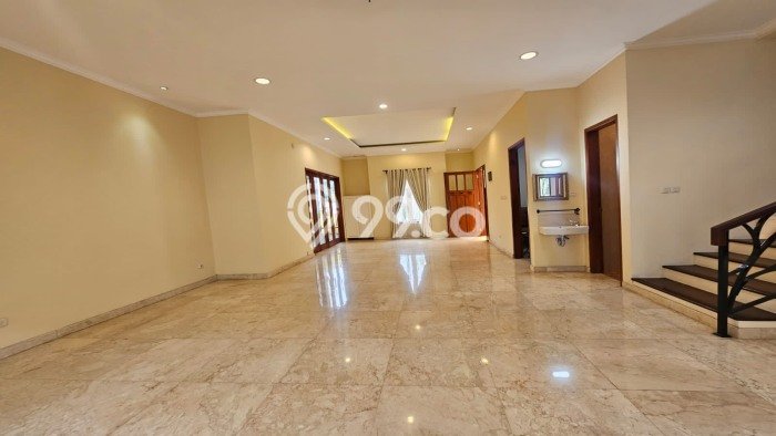 Rumah Eksklusif Siap Huni LT 200m2 di Cinere, Depok Rumah Eksklusif Siap Huni LT 200m2 di Cinere, Depok