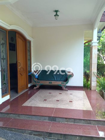Rumah Luxury Modern Tanpa Renovasi di Kemang Pratama Bekasi Rumah Luxury Modern Tanpa Renovasi di Kemang Pratama Bekasi