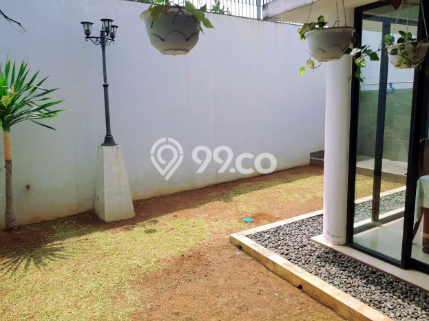 Dijual Rumah Mewah Elegan Dengan View Cantik di Lebak Bulus, Jakarta Selatan Dijual Rumah Mewah Elegan Dengan View Cantik di Lebak Bulus, Jakarta Selatan