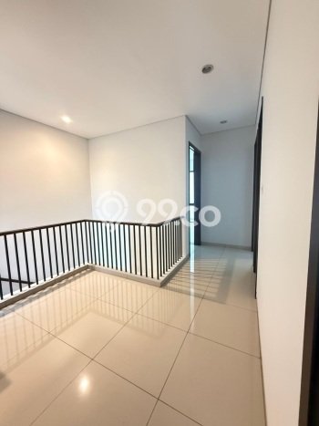 Rumah Luxury Modern Siap Huni di Lebak Bulus Jakarta Selatan Rumah Luxury Modern Siap Huni di Lebak Bulus Jakarta Selatan