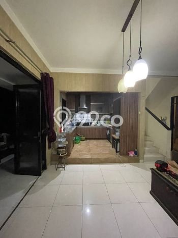 Hunian Mewah LB 200m2 Siap Huni Desain Elegan di Graha Raya Bintaro, Tangerang Selatan Hunian Mewah LB 200m2 Siap Huni Desain Elegan di Graha Raya Bintaro, Tangerang Selatan