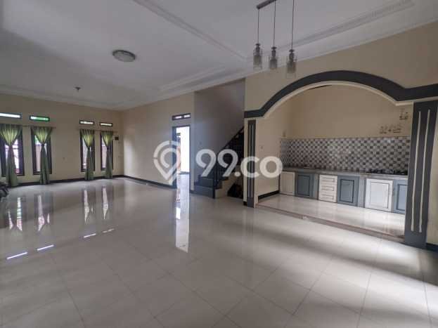 For Sale Rumah 4 Kamar Lokasi Strategis Bagus dan Strategis di Pancoran Mas For Sale Rumah 4 Kamar Lokasi Strategis Bagus dan Strategis di Pancoran Mas