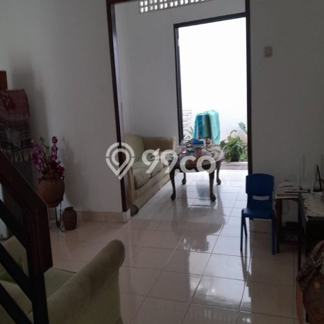 Rumah Strategis Minimalis Lb 165m2 di Cinere, Depok Rumah Strategis Minimalis Lb 165m2 di Cinere, Depok