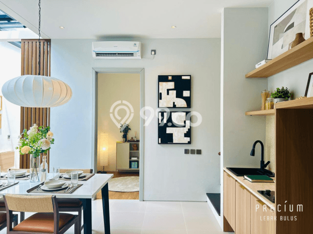 Jual Rumah Luas Elegan Dengan View Eksklusif di Lebak Bulus, Jakarta Selatan Jual Rumah Luas Elegan Dengan View Eksklusif di Lebak Bulus, Jakarta Selatan