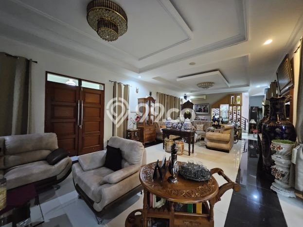 Hot Offer Hunian Premium Ideal dan Luas di Sawangan, Depok Hot Offer Hunian Premium Ideal dan Luas di Sawangan, Depok