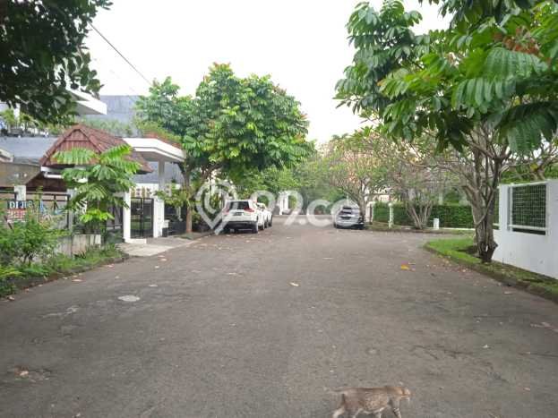 Jual Rumah Luas Elegan Dengan View Cantik di Lebak Bulus, Jakarta Selatan Jual Rumah Luas Elegan Dengan View Cantik di Lebak Bulus, Jakarta Selatan