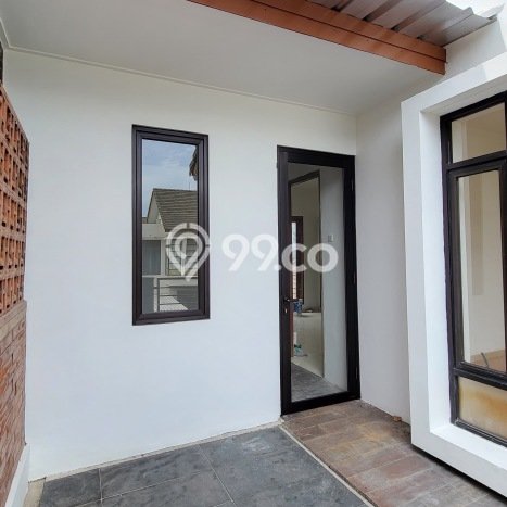 Rumah Luxury Modern Siap Huni di Bintaro Tangerang Selatan Rumah Luxury Modern Siap Huni di Bintaro Tangerang Selatan