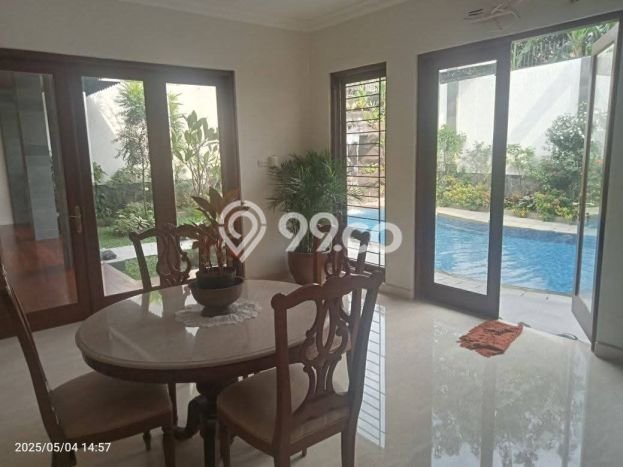 Dijual Rumah Mewah Megah Dengan View Cantik di Pejaten, Jakarta Selatan Dijual Rumah Mewah Megah Dengan View Cantik di Pejaten, Jakarta Selatan