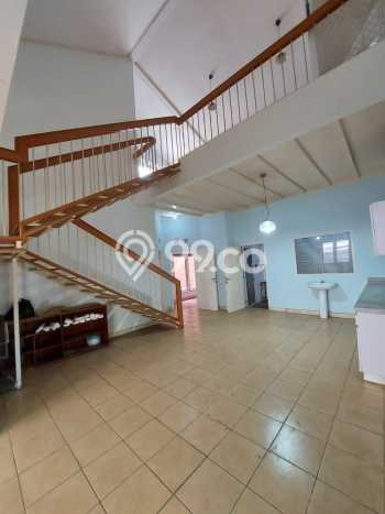 Jual Rumah Mewah Megah Dengan View Eksklusif di Pejaten, Jakarta Selatan Jual Rumah Mewah Megah Dengan View Eksklusif di Pejaten, Jakarta Selatan