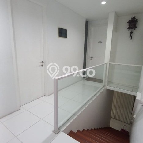 Hunian Mewah Siap Huni LT 189m2 di Pesanggrahan, Jakarta Selatan Hunian Mewah Siap Huni LT 189m2 di Pesanggrahan, Jakarta Selatan