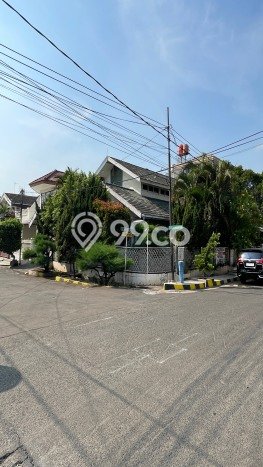 Rumah Eksklusif Siap Huni LT 345m2 di Kelapa Gading, Jakarta Utara Rumah Eksklusif Siap Huni LT 345m2 di Kelapa Gading, Jakarta Utara