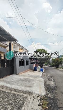 BEST CHOICE! Rumah di Jatibening, 3 KM, Akses Mall, Luas 153m2m² LB 200m2m² BEST CHOICE! Rumah di Jatibening, 3 KM, Akses Mall, Luas 153m2m² LB 200m2m²