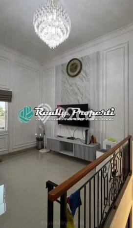 Rumah Bagus Siap Huni Di Ciracas Luas 190m2 Lokasi Strategis Rumah Bagus Siap Huni Di Ciracas Luas 190m2 Lokasi Strategis