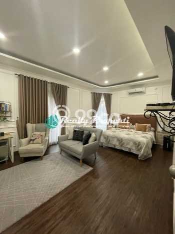BEST DEAL! Rumah Untuk Investasi di Cikunir, Luas 348m² LB 430m² BEST DEAL! Rumah Untuk Investasi di Cikunir, Luas 348m² LB 430m²