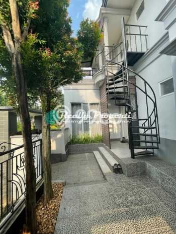 BEST DEAL! Rumah Untuk Investasi di Cikunir, Luas 348m² LB 430m² BEST DEAL! Rumah Untuk Investasi di Cikunir, Luas 348m² LB 430m²