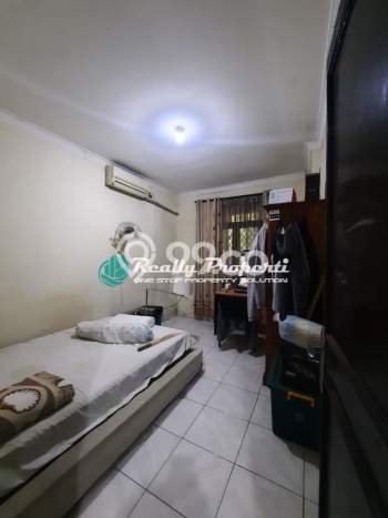 DIJUAL CEPAT! Rumah Cikunir, Bekasi, Luas 144m² LB 130m² DIJUAL CEPAT! Rumah Cikunir, Bekasi, Luas 144m² LB 130m²