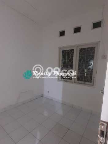 NEW LISTING! Rumah di Taman Galaxy, Ready, 2 KT, Akses Taman Galaxy, Bekasi, Bekasi, Luas 120m² LB 110m² NEW LISTING! Rumah di Taman Galaxy, Ready, 2 KT, Akses Taman Galaxy, Bekasi, Bekasi, Luas 120m² LB 110m²