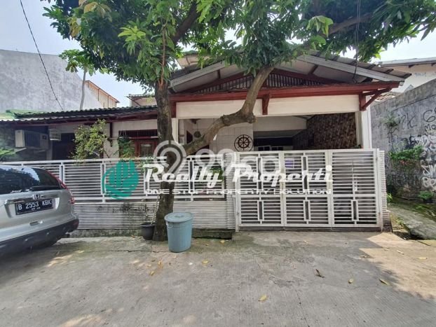 Bisa KPR! Rumah Strategis di Jatisampurna, LT 125m² LB 100m² Bisa KPR! Rumah Strategis di Jatisampurna, LT 125m² LB 100m²
