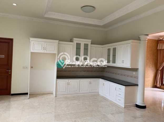 Rumah LB 225m² di Pinggir Kota Pondok Bambu, Jakarta Timur - Lokasi Strategis Rumah LB 225m² di Pinggir Kota Pondok Bambu, Jakarta Timur - Lokasi Strategis