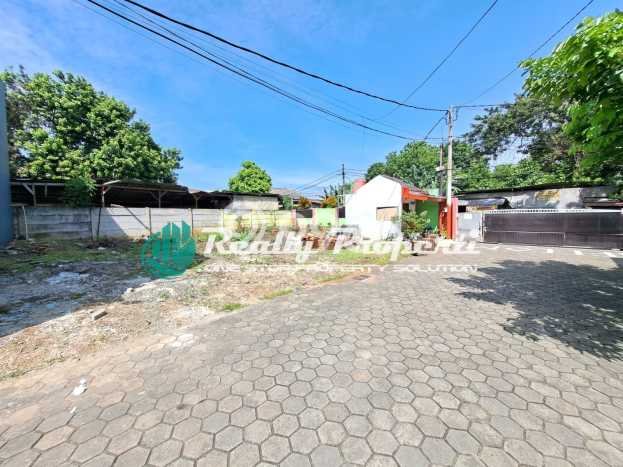 LOKASI STRATEGIS! Tanah Kawasan Jatikramat, Luas 89m², Kawasan Berkembang, Cocok untuk Investasi LOKASI STRATEGIS! Tanah Kawasan Jatikramat, Luas 89m², Kawasan Berkembang, Cocok untuk Investasi