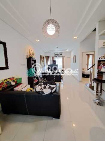 BEST PRICE! Rumah Berkualitas di Jatiwaringin, LT 99m² LB 150m² BEST PRICE! Rumah Berkualitas di Jatiwaringin, LT 99m² LB 150m²