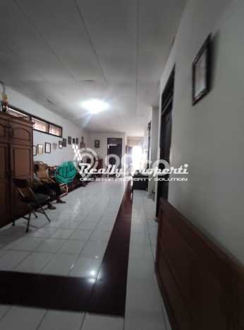 Rumah 5 Kamar Tidur Lokasi Premium di Kawasan Elite Jatibening, Bekasi Rumah 5 Kamar Tidur Lokasi Premium di Kawasan Elite Jatibening, Bekasi
