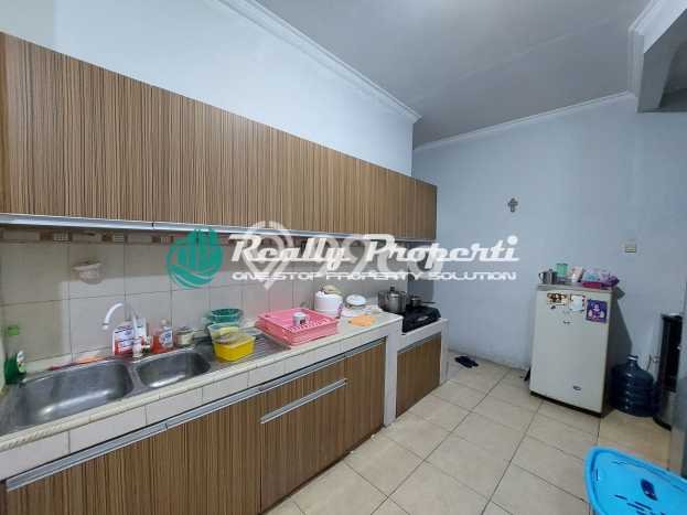 Rumah Strategis Minimalis Lb 102m2 di Duren Sawit, Jakarta Timur Rumah Strategis Minimalis Lb 102m2 di Duren Sawit, Jakarta Timur