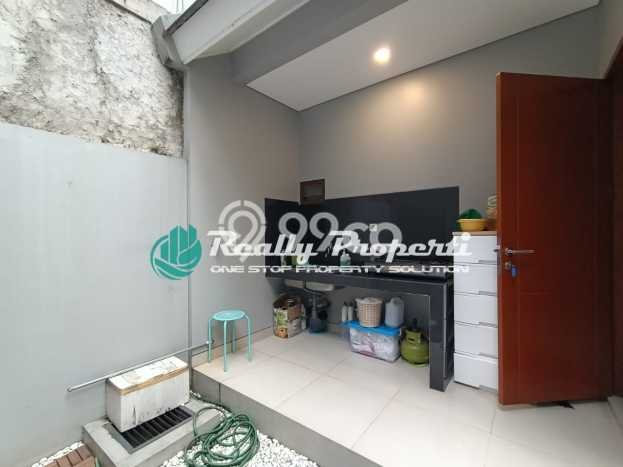 FEATURED! Rumah kawasan Jatiwarna, 2 KM, Area Premium, LT 72m² Bangunan 65m² FEATURED! Rumah kawasan Jatiwarna, 2 KM, Area Premium, LT 72m² Bangunan 65m²