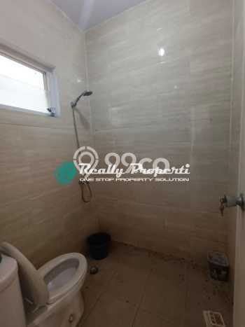 HARGA SPESIAL! Rumah kawasan Jati Asih, Dekat Fasilitas, 3 KT, LT 90m² Bangunan 100m² HARGA SPESIAL! Rumah kawasan Jati Asih, Dekat Fasilitas, 3 KT, LT 90m² Bangunan 100m²